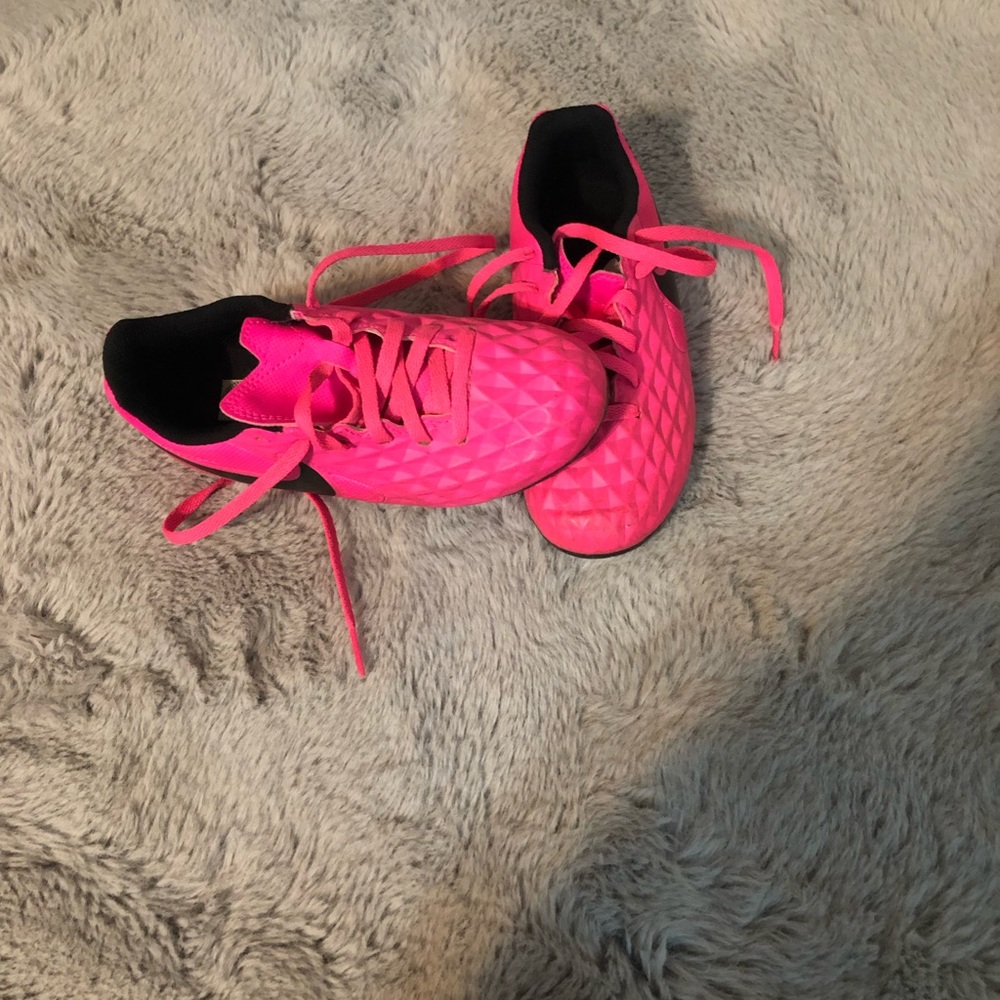 Pink Nike soccer cleats size 12 like new
